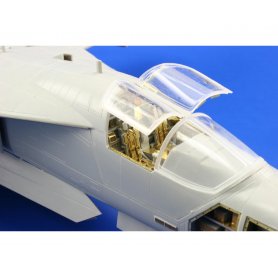F-111C 1/48 HOBBY BOSS