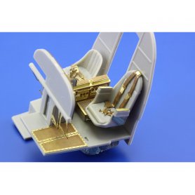 PV-1 1/48 REVELL