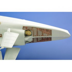 GERMAN SUBMARINE TYPE IX C/40 REVELL 05133