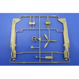 Eduard 1:48 Focke Wulf Fw-190 D-9 late ProfiPACK