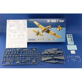 Eduard 1:48 Messerschmitt Bf-109 E-7 Trop WEEKEND edition