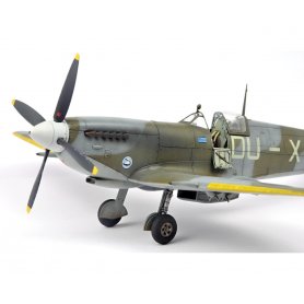 Eduard 1:48 Supermarine Spitfire Mk.IXe ProfiIPACK