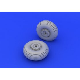 Eduard C-47 wheels Airfix