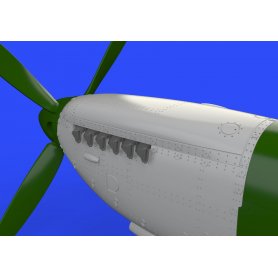Eduard Spitfire Mk.IX engine EDUARD