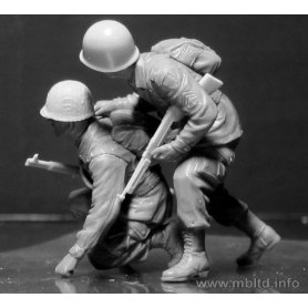 MB 1:35 US & German paratroopers