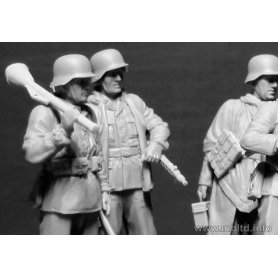 MB 1:35 Lets stop them here 1945