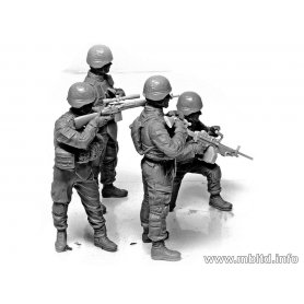 MB 1:35 US check point in Iraq