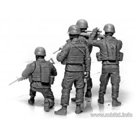 MB 1:35 US check point in Iraq