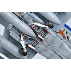 Hobby Boss 1:48 McDonnell Douglas F/A-18D