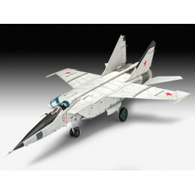 Revell 1:18 Mikoyan i Gurevich MiG-25 RBT Foxbat B