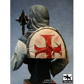 Black Dog 1:10 Krzyżowiec / Crusader w/mace