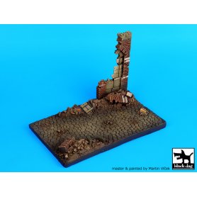 Black Dog 1:35 Ulica z ruinami | Podstawka pod figurki |