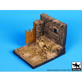 Black Dog 1:35 Dom | Podstawka pod figurki |
