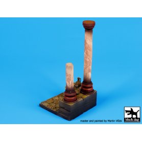 Black Dog Columns base