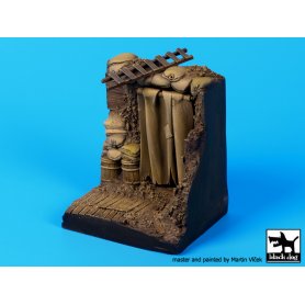 Black Dog Trench entrance WW I base