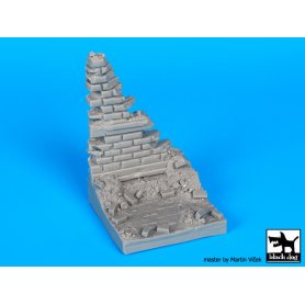 Black Dog 1:35 Zrujnowana ściana cz.4 | Podstawka pod figurki |