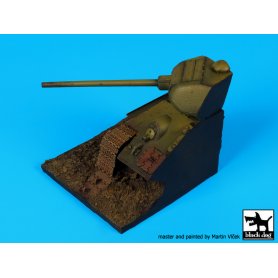 Black Dog Destroyed T 34 base