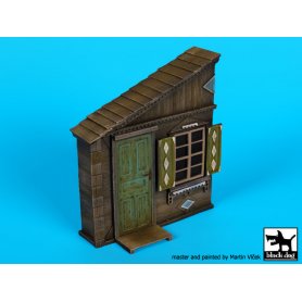Black Dog 1:35 Rosyjski wiejski dom | Podstawka pod figurki |