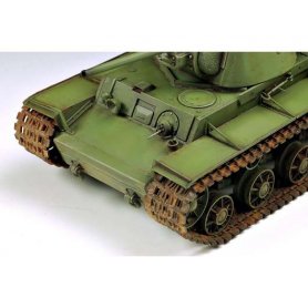 Trumpeter 1:35 KV-1 model 1942 Lightweight