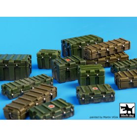 Black Dog Universal modern plastic boxes accessories set