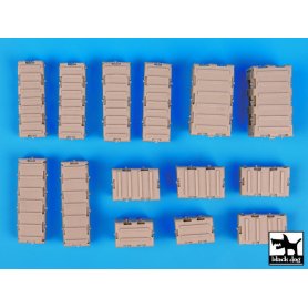 Black Dog Universal modern plastic boxes accessories set