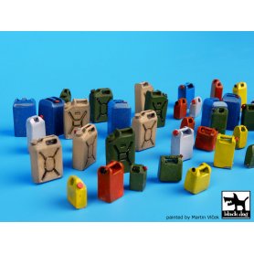 Black Dog Moder plastic cans accessories set