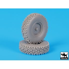 Black Dog Australian Land Rover wheels accessories set
