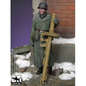 Black Dog Grenadier panzerschreck Ardennes 1945