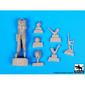 Black Dog Israel army soldier No2