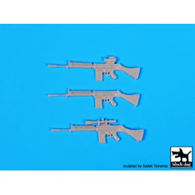 Black Dog FN-FAL plus backpacks Falkland war