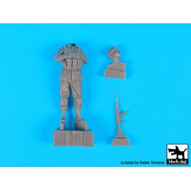 Black Dog Ukrainian army soldiers set