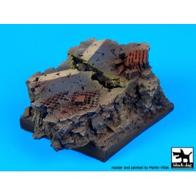 Black Dog Cracked road base fantasy base