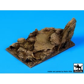 Black Dog Rock fantasy base