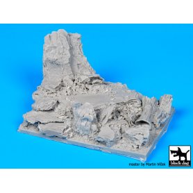 Black Dog Rock fantasy base