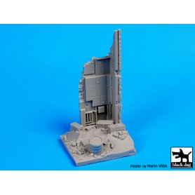 Black Dog Posst apocalyptic factory ruin fant.base