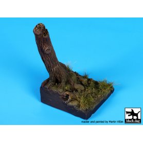Black Dog Tree fantasy base