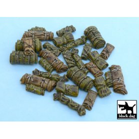 Black Dog Tentage + bedrolls 2 accessories set 24 resin parts
