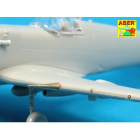 ABER A72 009 UZBROJENIE 2 SPITFIREV