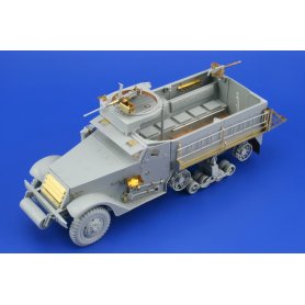 Dragon 1:35 Pojazd półgąsienicowy M3A1