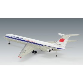 ICM 1:144 Samolot pasażerski Iljuszyn Il-62M