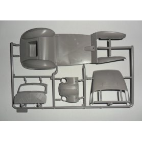 ICM 1:24 Admiral Saloon WWII