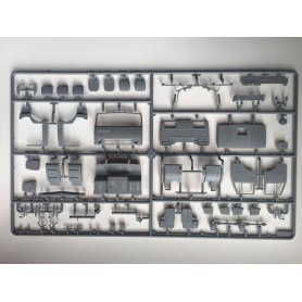 ICM 35001 Kamaz 6 Wheel Army Truck