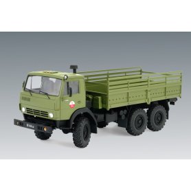 ICM 35001 Kamaz 6 Wheel Army Truck