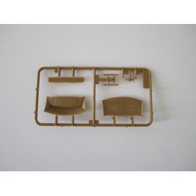 ICM 1:35 35471 ADMIRAL CABRIOLET WWII GERMAN STAFF CAR WITH FIGURES