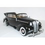 ICM 1:35 35471 ADMIRAL CABRIOLET WWII GERMAN STAFF CAR WITH FIGURES