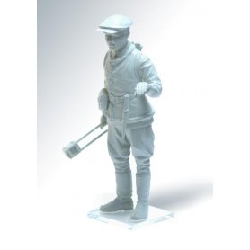 ICM 35631 WWII SOVIET PARTISAND