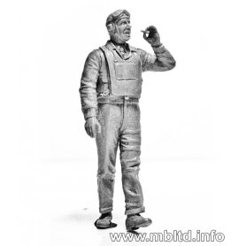MB 3201 FAMOUS PILOTS OF WWII KIT 1
