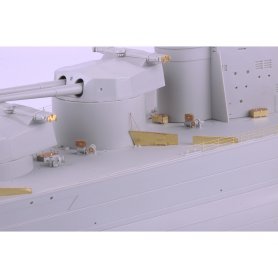 Eduard 1:200 HMS Hood pt. 5 deck TRUMPETER
