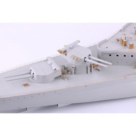 Eduard 1:200 HMS Hood pt. 5 deck TRUMPETER