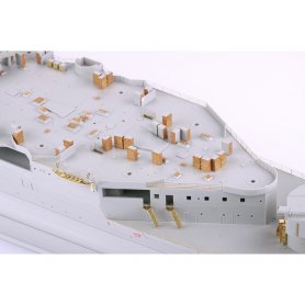 Eduard 1:200 HMS Hood pt. 5 deck TRUMPETER